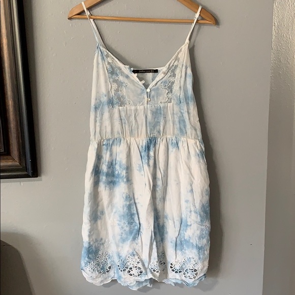 Zara Dresses & Skirts - Acid wash lace dress